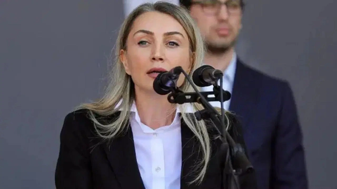 Dilek İmamoğlu, çocuklar için Emine Erdoğan'a çağrı yaptı: 'Onarılması güç izler bırakıyor