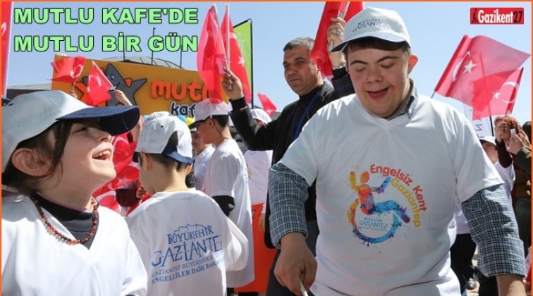 Down Sendromlu &ccedil;ocuklar, g&uuml;nlerini kutladı