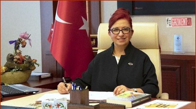 Edibe S&ouml;zen&rsquo;den 23 Nisan mesajı