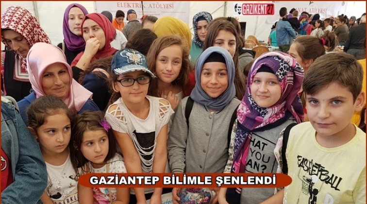 Ekolojik Bina yetkilileri bilim şenliğine katıldı