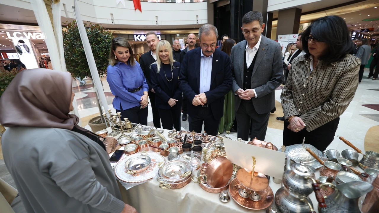 &ldquo;Ekonomide &Uuml;retime Katılan Eller Projesi Satış G&uuml;nleri&rdquo; etkinliği