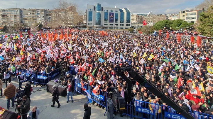 Emek ve Özgürlük İttifakı'ndan 'Birlikte Değiştirelim' mitingi