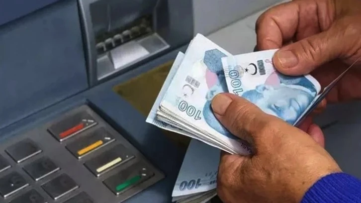 Emekli aylığına bloke: Memurun, işçinin maaşı tehlikede!