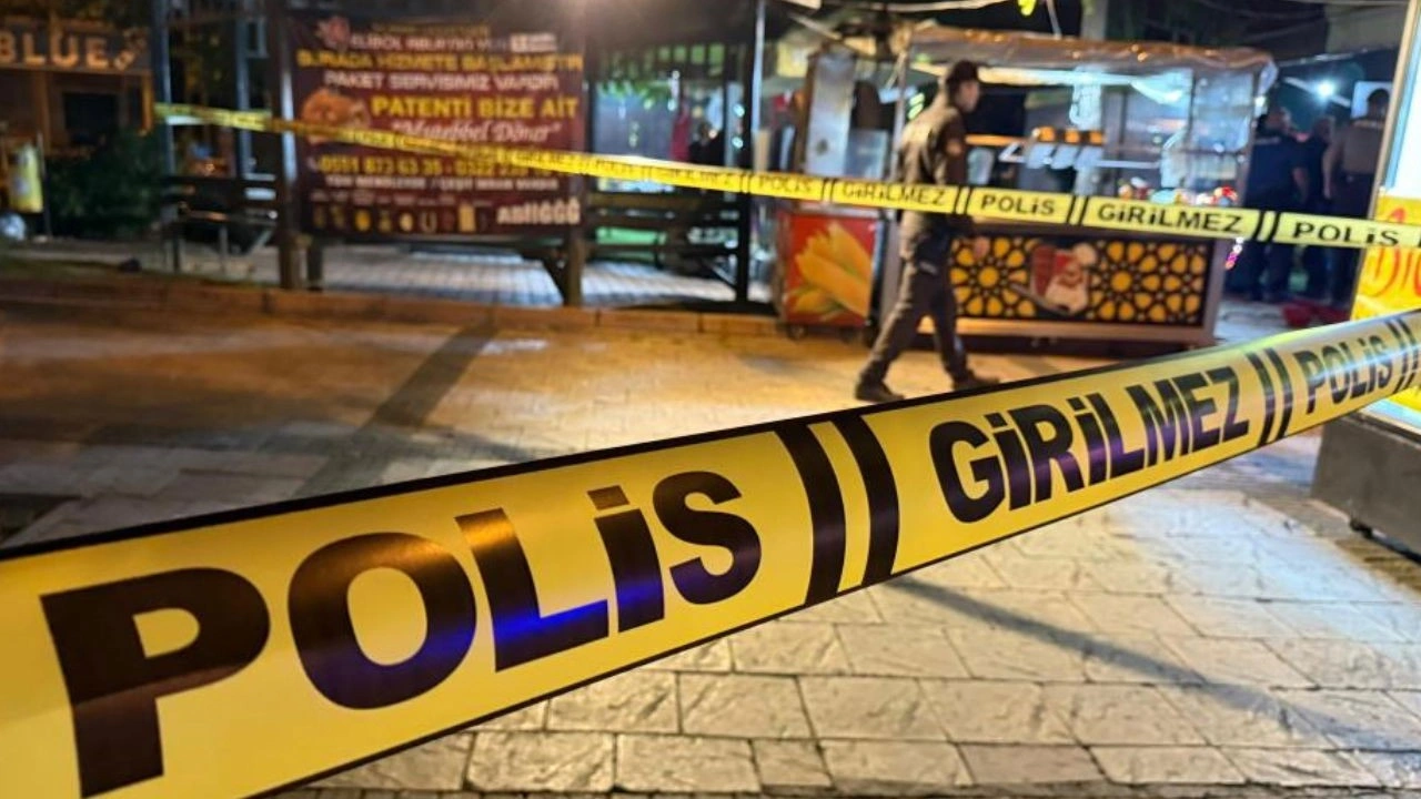 Emekli polis dehşet saçtı: Kadını katletti, intihara kalkıştı!