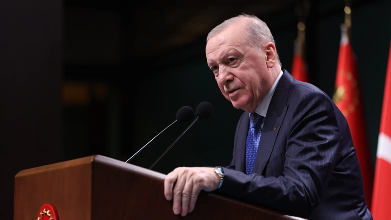 Erdoğan a&ccedil;ıkladı: Kurban Bayramı tatili 9 g&uuml;ne uzatıldı!