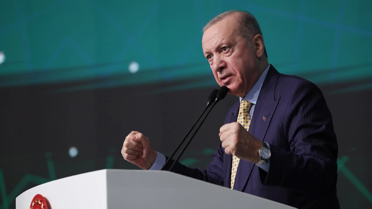 Erdoğan: B&ouml;lgeye petrol&uuml;n değil, insanlık onurunun nazarından bakmaya devam edeceğiz