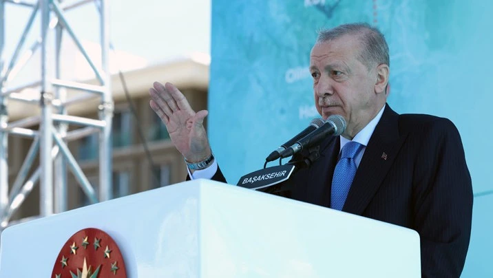 Erdoğan'dan CHP'ye: Şaibesiz bir kurultay yapmayı &ouml;ğrenin!