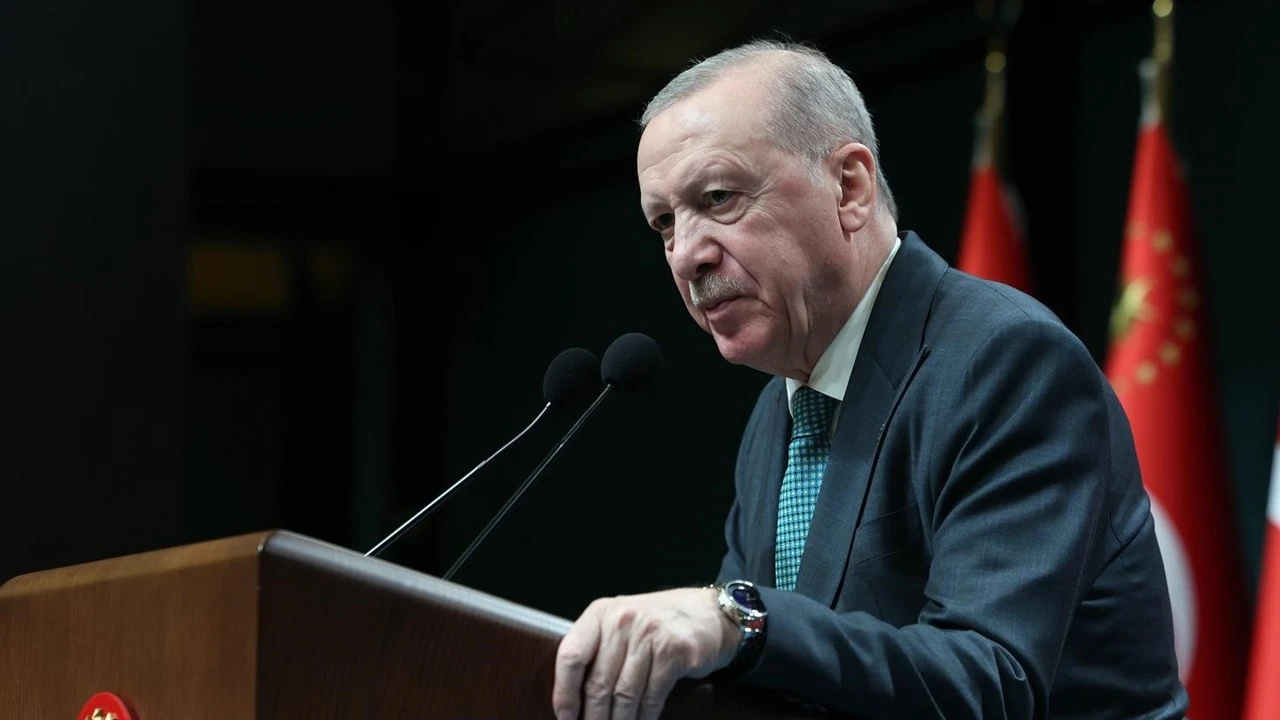 Erdoğan'dan &Ouml;zg&uuml;r &Ouml;zel'e 'ara se&ccedil;im' yanıtı