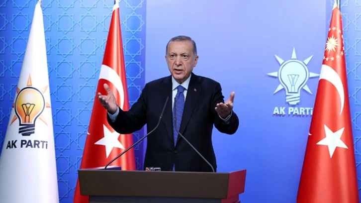 Erdoğan: Sağlam durmazsak sandıkların üzerine çökecekler