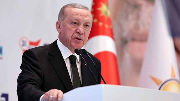 Erdoğan: Surlarda gedik açma girişimine izin vermeyeceğiz!