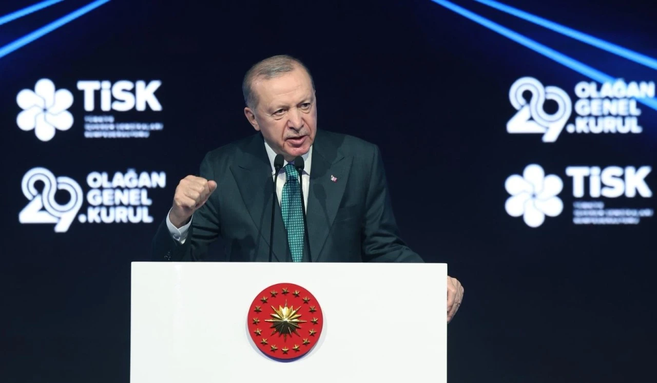 Erdoğan: TİSK heyetinden ellerini taşın altına koymalarını bekliyorum...