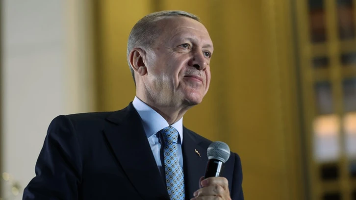 Erdoğan balkon konuşmasında Kılıçdaroğlu'nu hedef aldı!