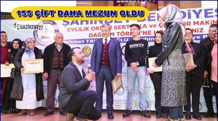Evlilik Okulu 155 mezun daha verdi