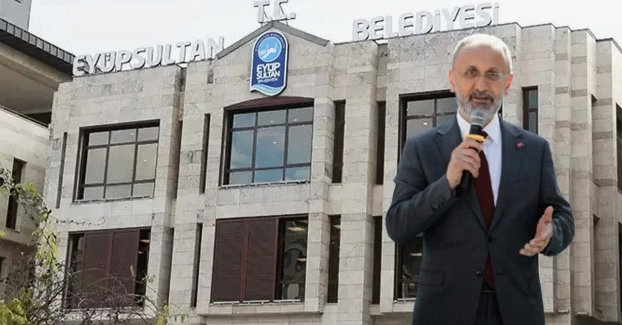 Ey&uuml;psultan Belediyesi&rsquo;ne operasyon: Başkan &Ouml;zmen dahil 28 kişi g&ouml;zaltında