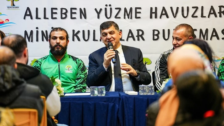 Fadıloğlu, geleceğin şampiyonlarıyla buluştu