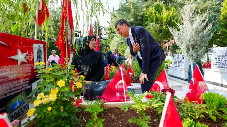 Fadıloğlu'ndan, şehitlik ziyareti...