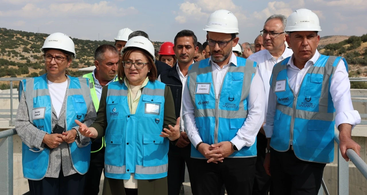 Fatma Şahin, Kuzeyşehir Atık Su Arıtma Tesisi&rsquo;ni inceledi