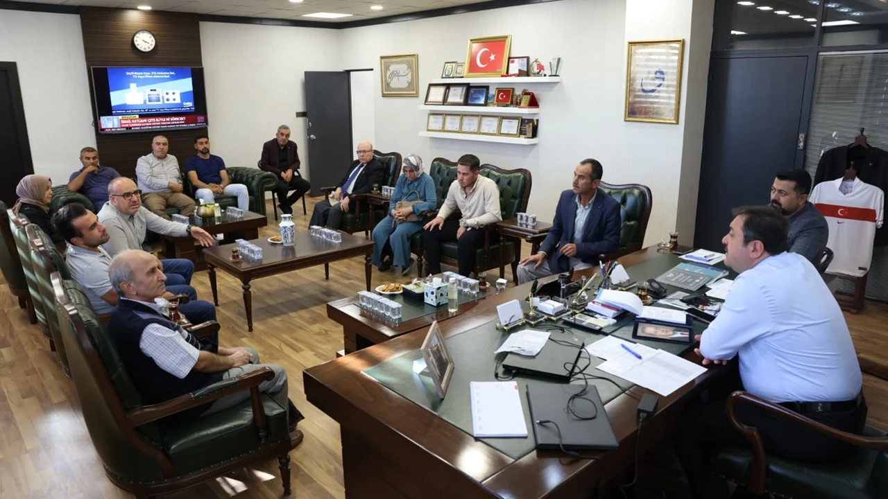 Fedaioğlu “Açık Kapı” buluşmasında vatandaşlarla bir araya geldi