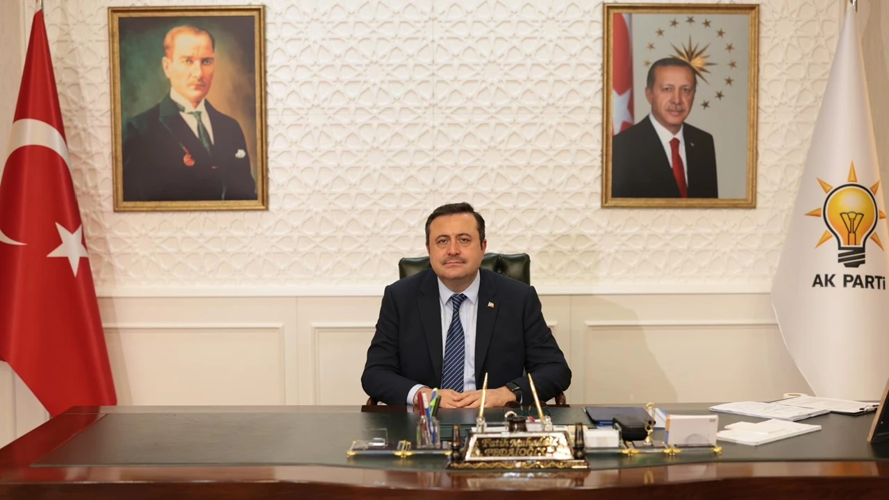 Fedaioğlu’ndan 24 Kasım Öğretmenler Günü mesajı