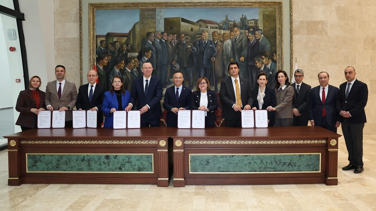 &ldquo;Filiz Top&ccedil;uoğlu Engelsiz Aktif Yaşam Merkezi&rdquo; i&ccedil;in protokol 