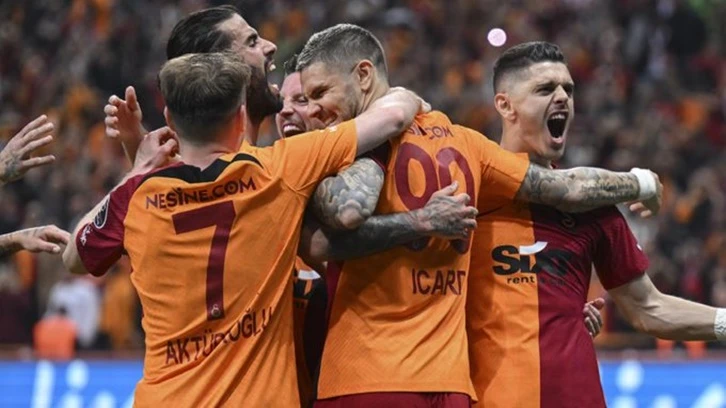 Galatasaray, Kayserispor'u 6 golle geçti
