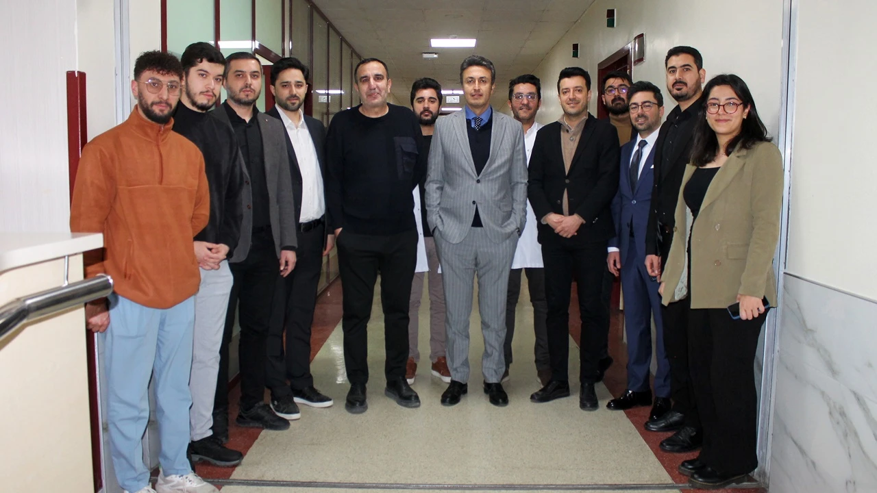 GA&Uuml;N Hastanesi&rsquo;ne &lsquo;N&ouml;roşir&uuml;rji Eğitiminde M&uuml;kemmellik&rsquo; sertifikası