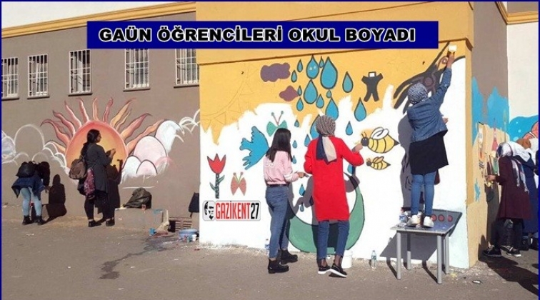 Gaün'de okul boyama etkinliği