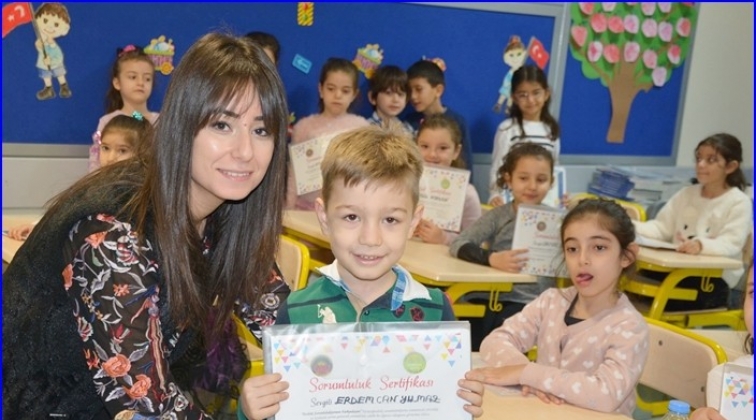 Gaziantep Kolej Vakfı’nda karne coşkusu