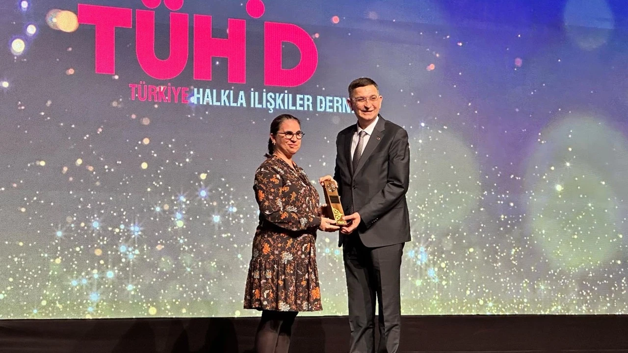 Gaziantep Sanayi Odası'na 'Altın Pusula' ödülü