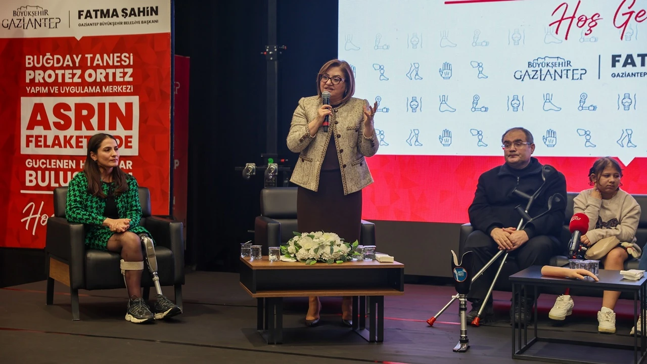 Gaziantep'te &ldquo;Asrın Felaketinde G&uuml;&ccedil;lenen Hayatlar Buluşması&rdquo; 