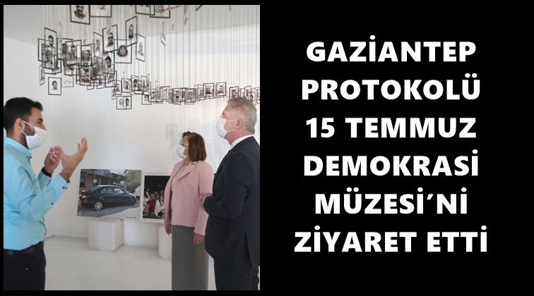 Gaziantep'te demokrasi şehitleri anıldı