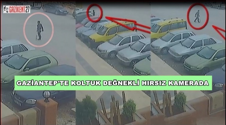 Gaziantep'te otodan hırsızlık anı kamerada...