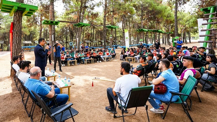 Gençler sordu, Fadıloğlu yanıtladı...