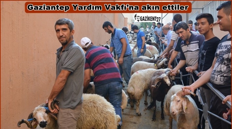 Hayırseverler Gaziantep Yardım Vakfına koştu