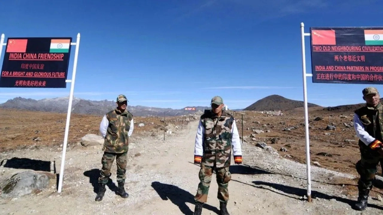Himalayalar’da sessiz savaş: 27 bölgeye Çince isim verdi