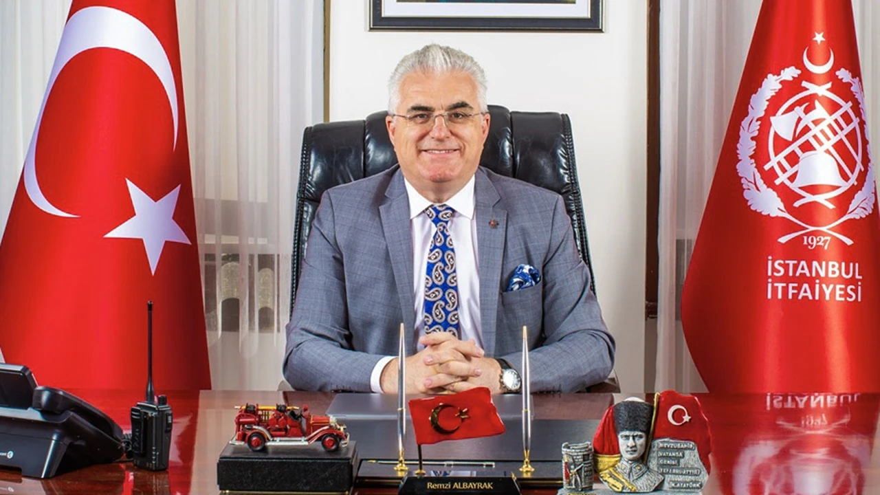 İBB İtfaiye Daire Başkanı Remzi Albayrak'a g&ouml;zaltı!