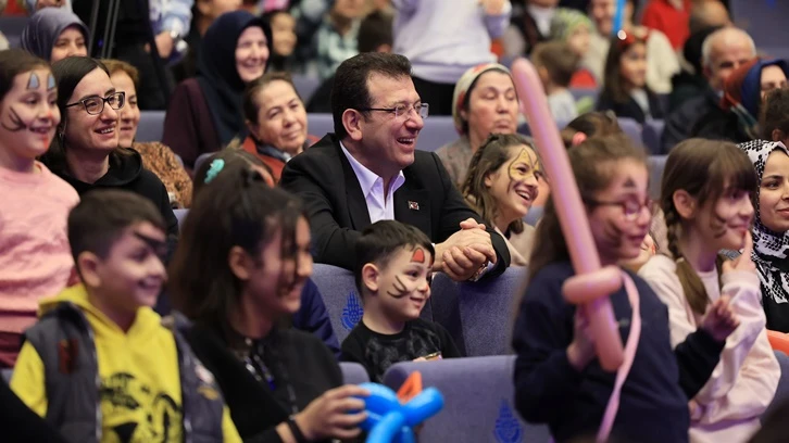 İmamoğlu: Çocukların mutlu olduğu ülkeler de mutlu olur