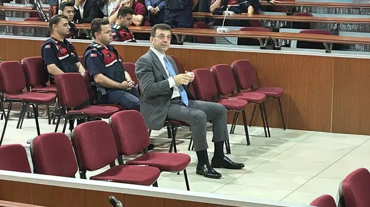 İmamoğlu davası duruşmasında kayıt alanlar hakkında soruşturma başlatıldı!