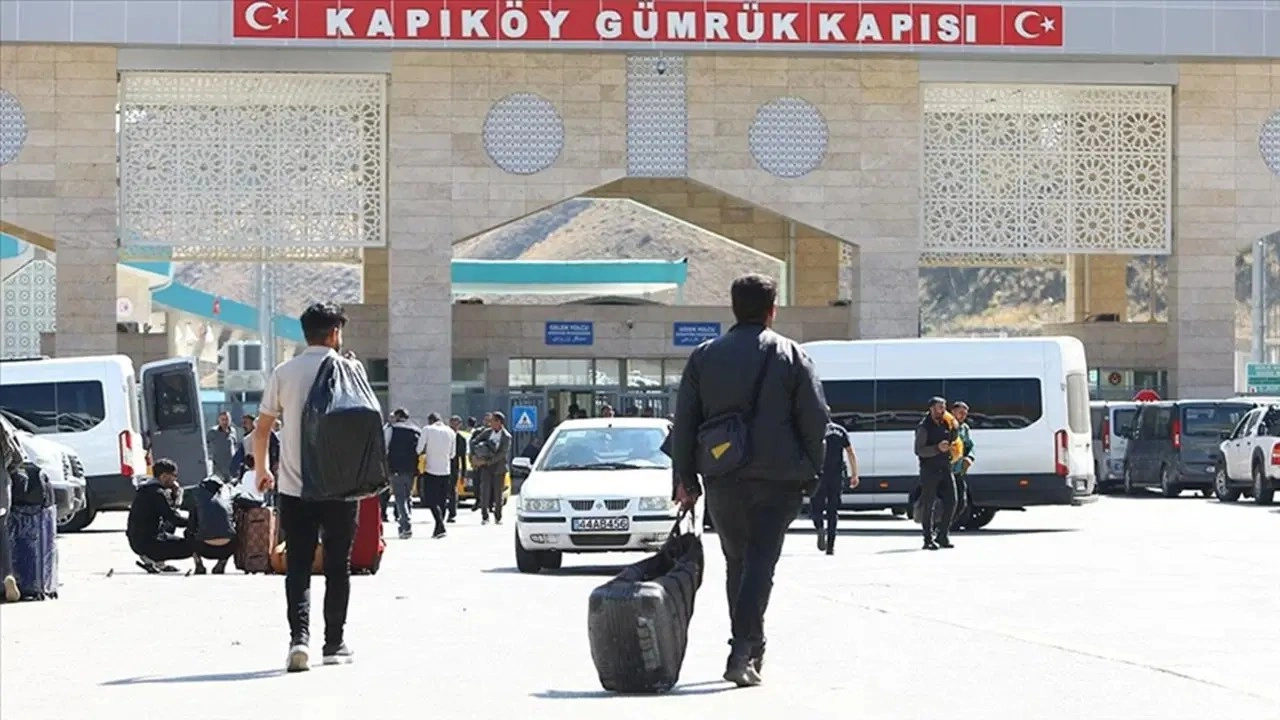 'İran'dan Türkiye'ye göç dalgası' iddiası: Cumhurbaşkanlığı İletişim Başkanlığı