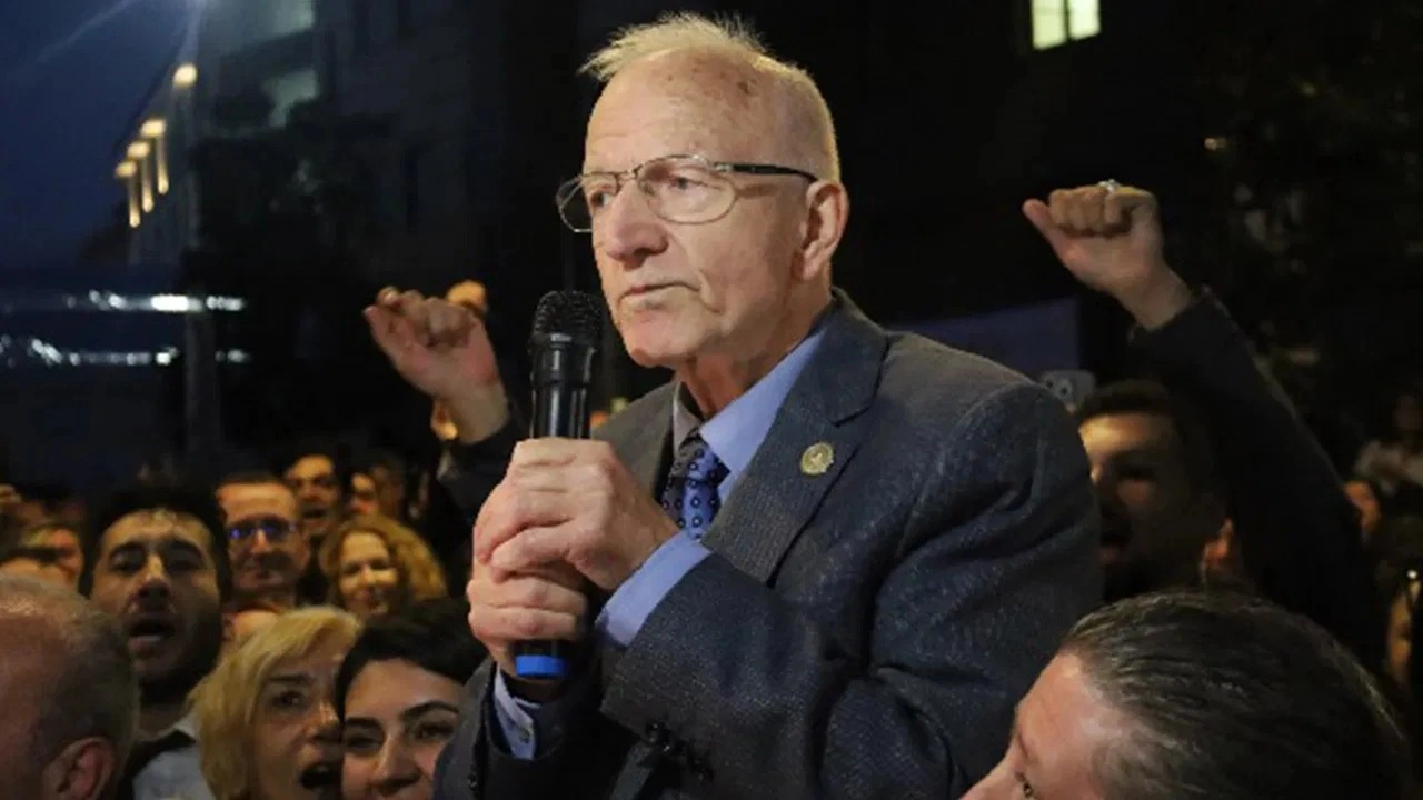 İstanbul Barosu yönetimi hâkim karşısında... İbrahim Kaboğlu: 'Savunma değil açıklama yapacağım