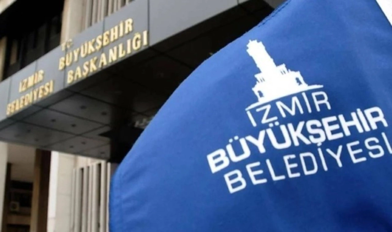 İzmir'de Büyükşehire grev kararı asıldı, Konak Belediyesi'nde grev başladı