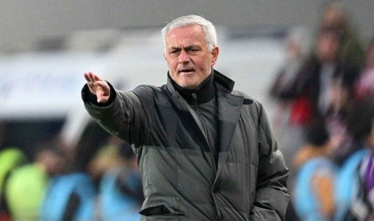 Jose Mourinho'dan En Nesyri değerlendirmesi: 'Normal şartlarda gol kralı olurdu ama...