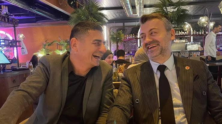 Kahkaha pozlu fotoğraf ödülsüz kalmadı!