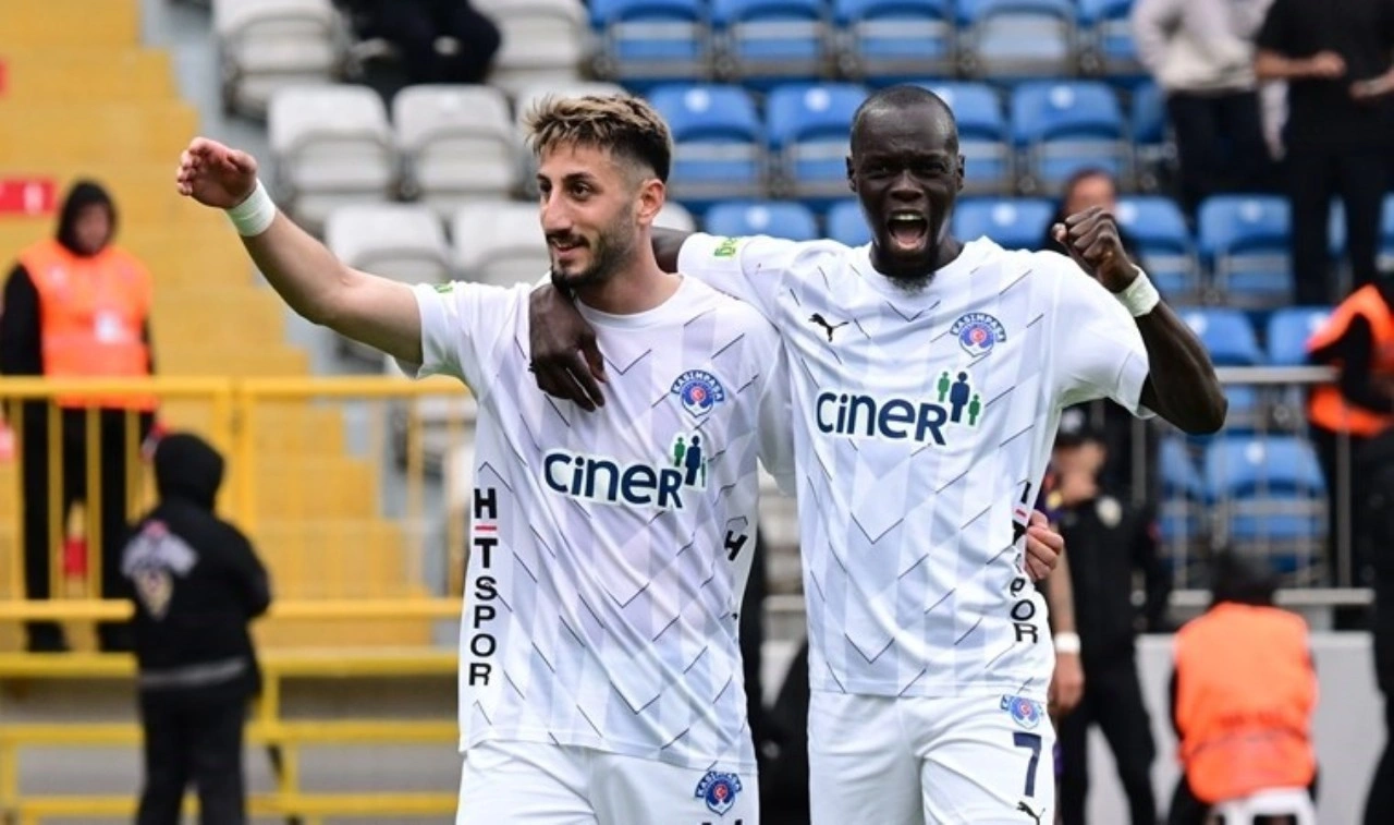 Kasımpaşa, Eyüpspor'u üç golle geçti!