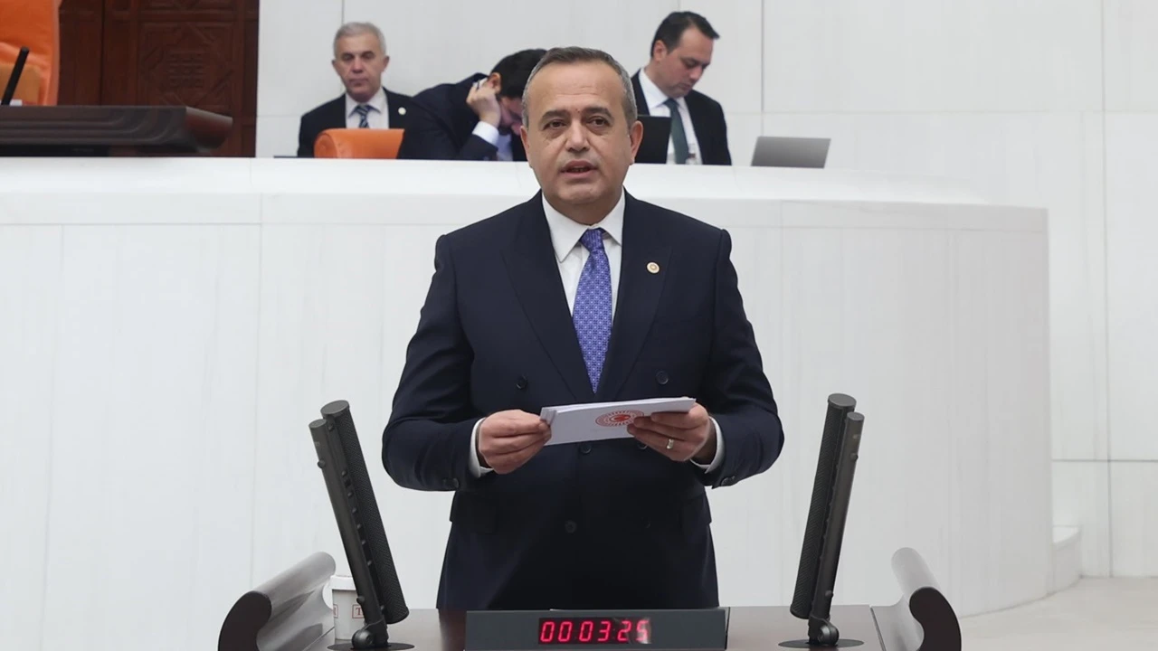 Kaya&rsquo;dan Kerk&uuml;k Valisi Ağa&rsquo;ya ve Erdoğan&rsquo;a tebrik