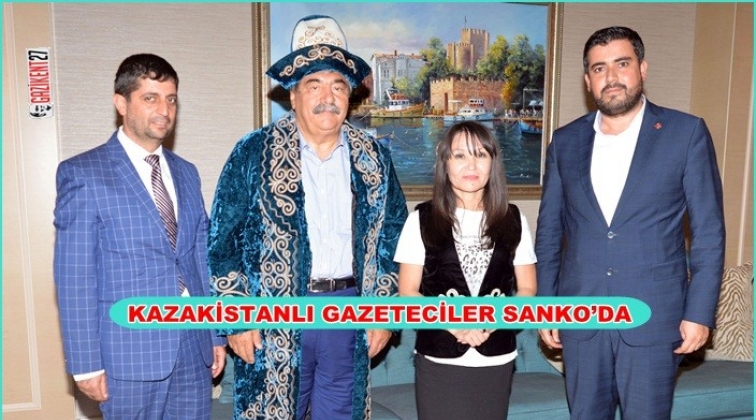 Kazakistanlı gazeteciler Konukoğlu’nu ziyaret etti