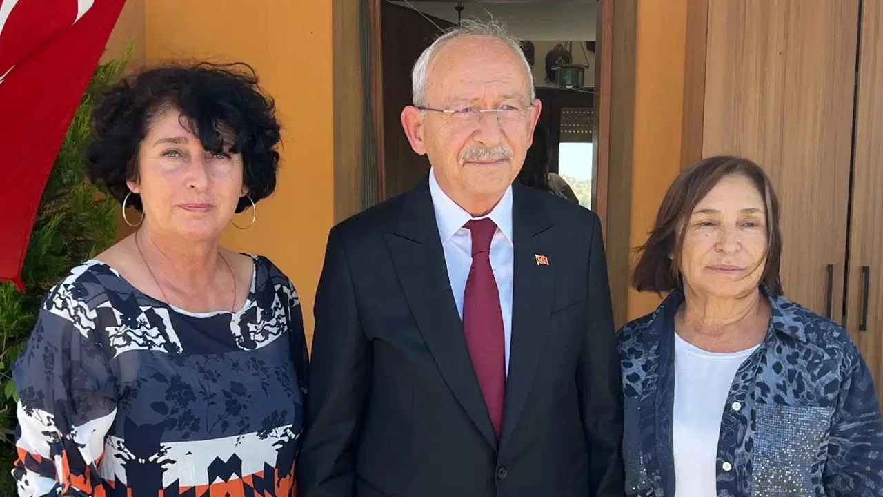 Kemal Kılıçdaroğlu'ndan Tunç Soyer'in eşi Neptün Soyer'e ziyaret