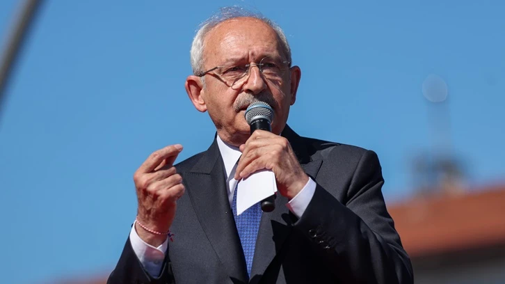 Kılıçdaroğlu: Bayrağımız ve vatanımız için gözümüzü kırpmadan ölüme gideriz