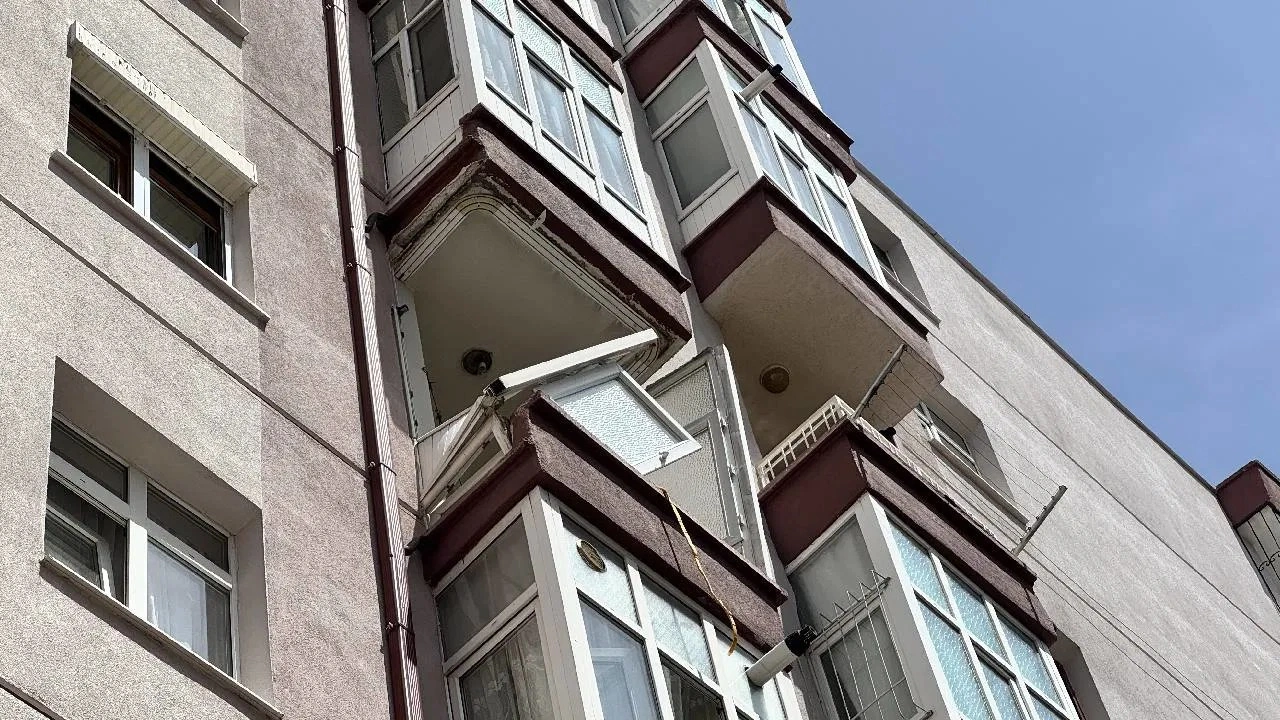 Konya'da bir evde patlama meydana geldi: Yaralı var!