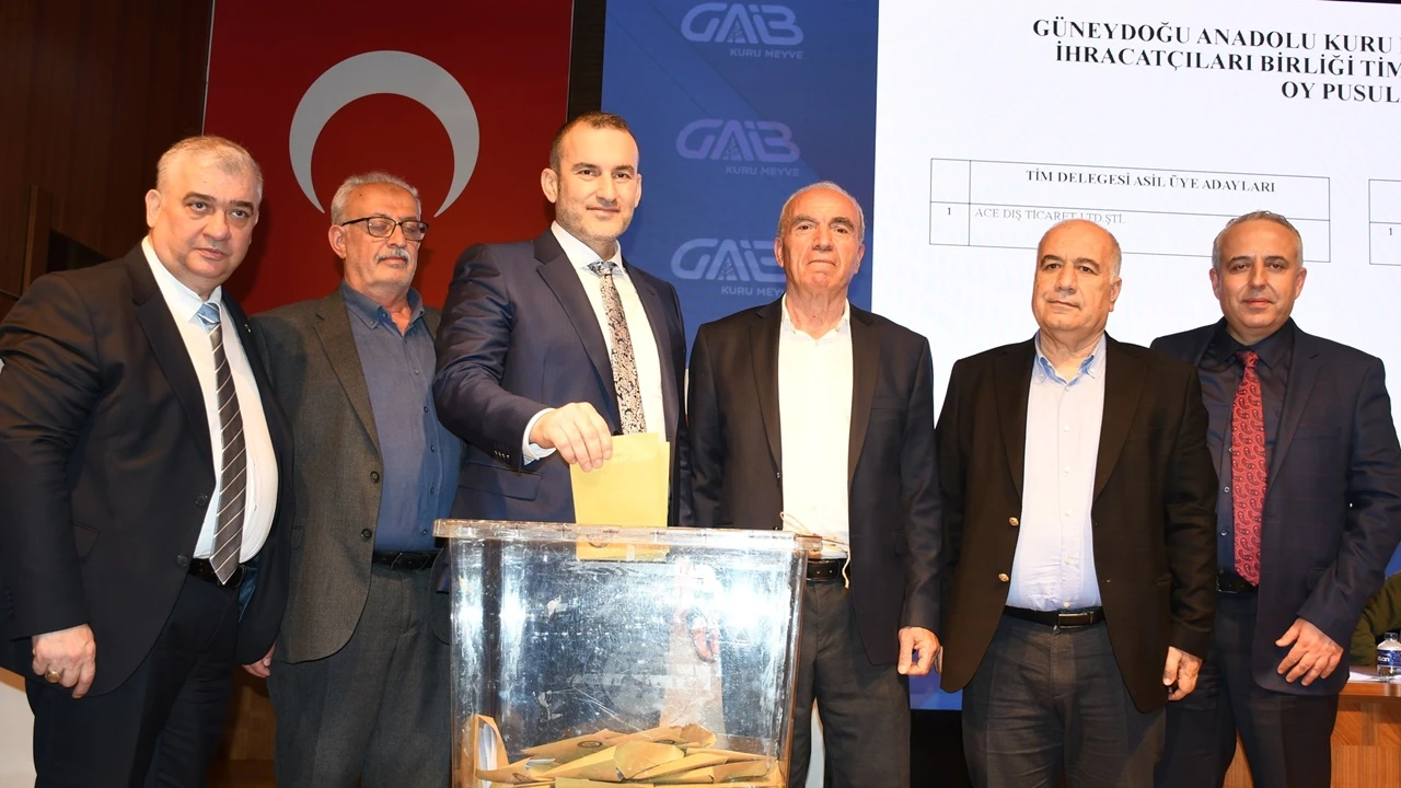 Kuru Meyve ve Mamulleri İhracat&ccedil;ıları Birliği&rsquo;nde yeni d&ouml;nem